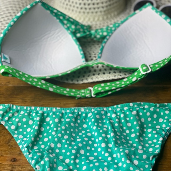 VENUS TWO PIECE - Picture 3 of 5